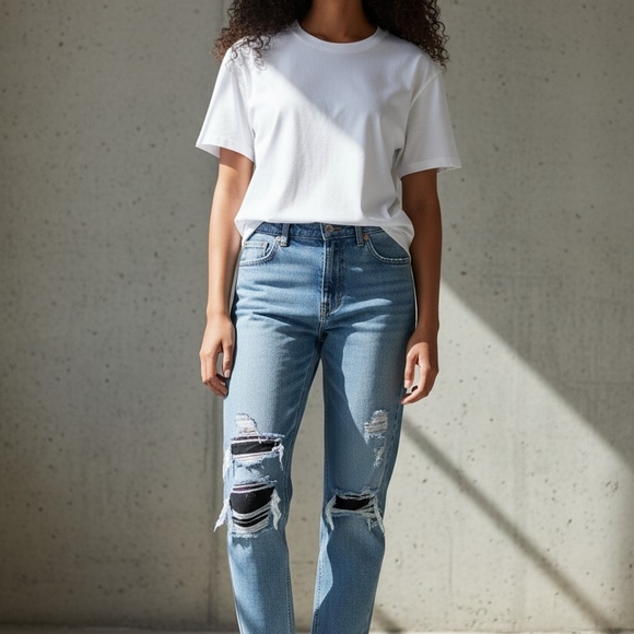 American Eagle Outfitters Denim - American Eagle Outfitters Light Blue Distressed Jeans